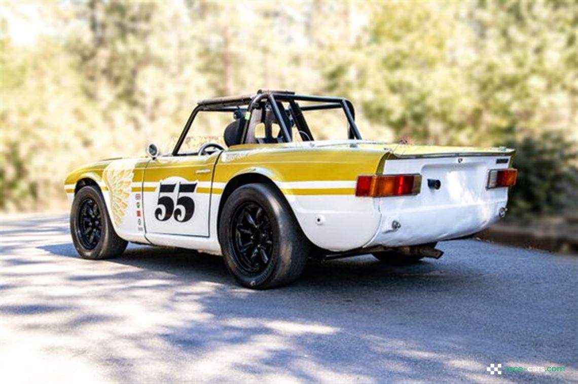 1969-triumph-tr6-cp-race-car