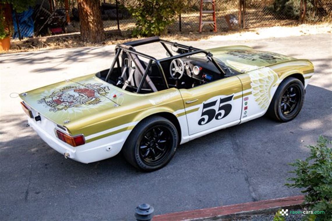 1969-triumph-tr6-cp-race-car