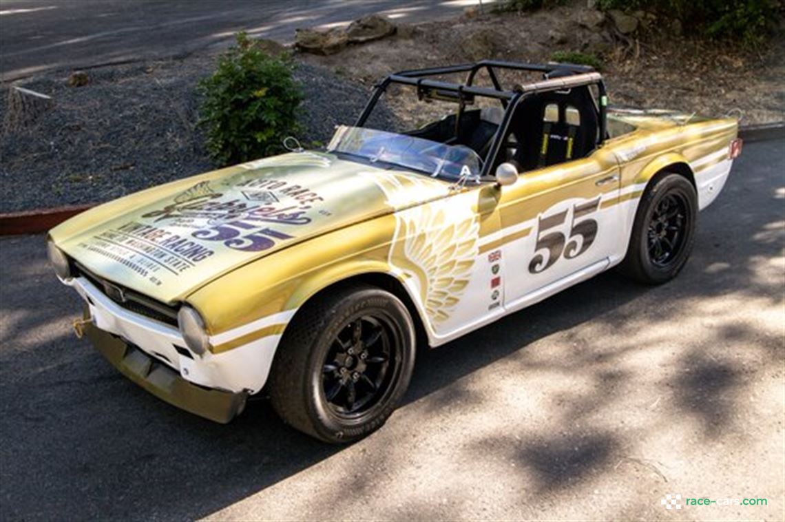 1969-triumph-tr6-cp-race-car