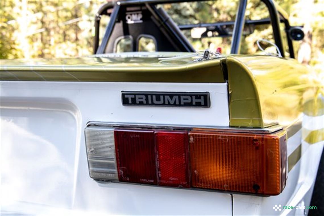 1969-triumph-tr6-cp-race-car