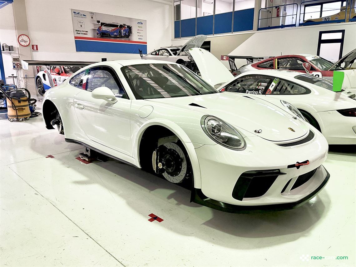 porsche-911-gt3-cup-991-gen-ii