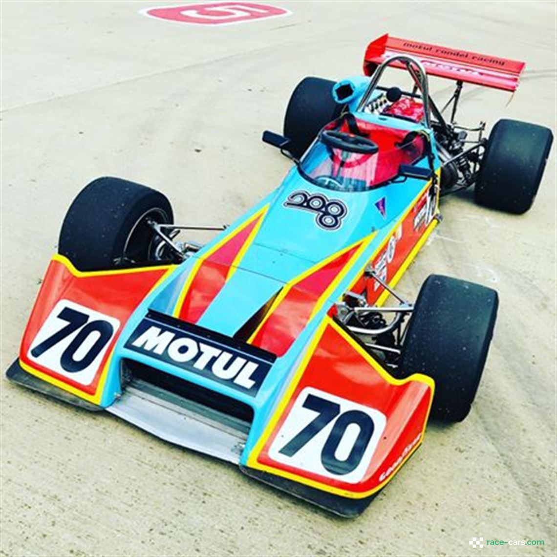 motul-rondel-f2-can-am