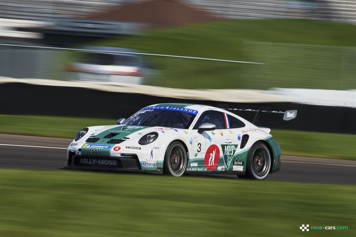 2022-porsche-992-gt3-cup-car