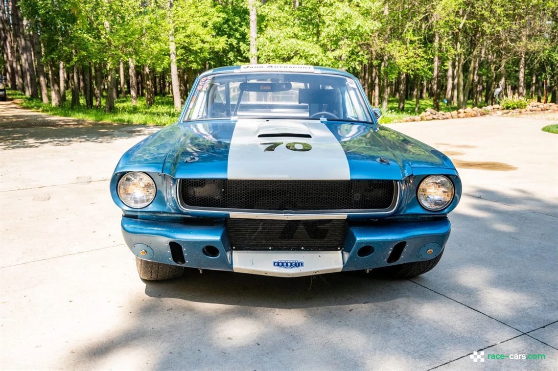 1965-ford-mustang-fastback-hi-spec-racecar