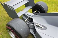 f1-full-size-show-car-simulator