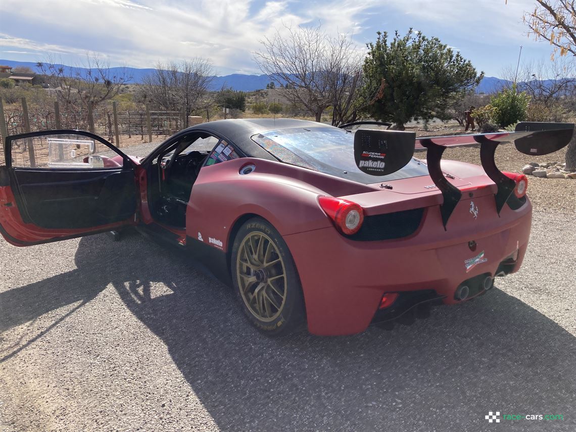 2014-ferrari-458-challenge-evoluzione