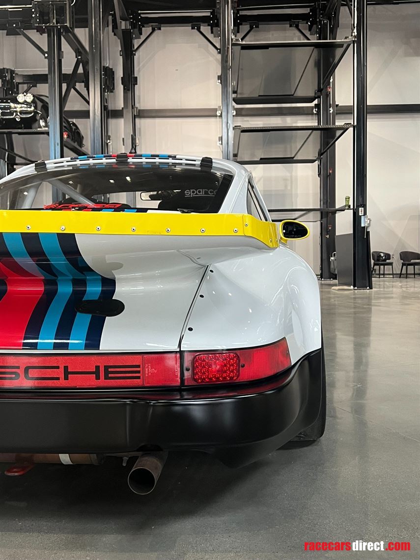 jwe-porsche-911-sc-track-car