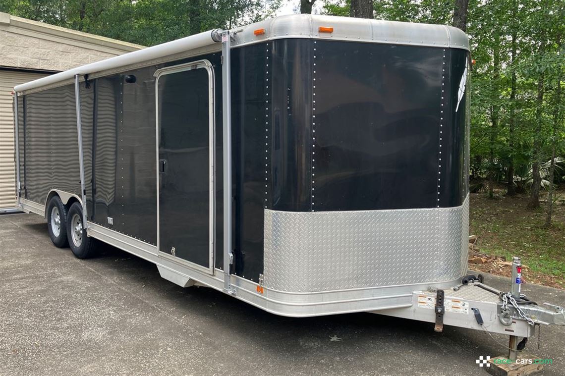 enclosed-aluminum-race-trailer